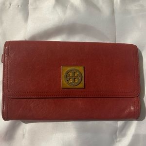 Tory Burch Wallet / Wristlet